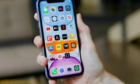 Cầm dưới 10 triệu đập hộp iPhone fullbox chính hãng VN/A rẻ nhất Việt Nam hiện nay