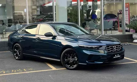 Honda Accord 2026 ra mắt thị trường 'hàng xóm' Việt Nam: Diện mạo mới, động cơ không đổi
