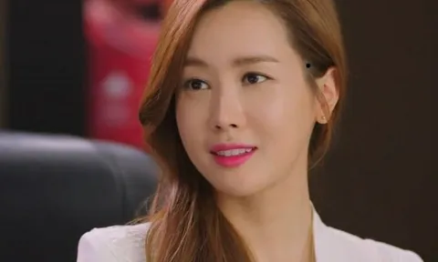 Nốt ruồi ở những vị trí này là nơi dễ kiếm tiền nhất, và đều ẩn chứa những điều bí ẩn