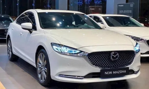 Giá lăn bánh Mazda6 cuối tháng 2/2025 rẻ hơn hẳn Toyota Camry, 'cơ hội vàng' để khách việt tậu xe