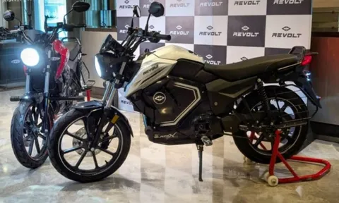 ‘Tân binh’ xe máy điện chất như mô tô phân khối lớn ra mắt: Giá rẻ 31 triệu đồng, trang bị như xe VinFast