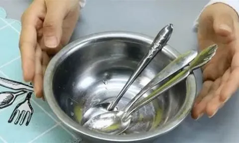 Những điều kiêng kỵ khi sử dụng bộ đồ ăn inox! Nên biết sớm để tránh ảnh hưởng đến sức khoẻ