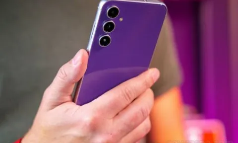 Đây là vua AI Phone giá rẻ nhất Việt Nam, trang bị vẫn xuất thần hạ gục iPhone 16 dễ như bỡn