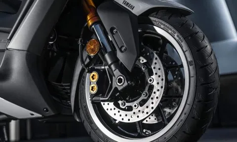 Tuyên chiến Honda SH, Yamaha chính thức mở bán ‘vua xe ga’ mới xịn hơn Air Blade, có ABS, giá dễ mua