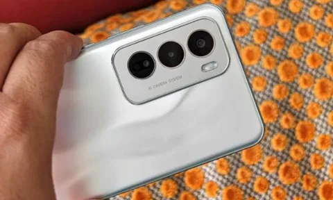 OPPO Reno12 5G giá dưới 10 triệu, diện mạo lẫn trang bị không kém Galaxy S24 hút khách Việt