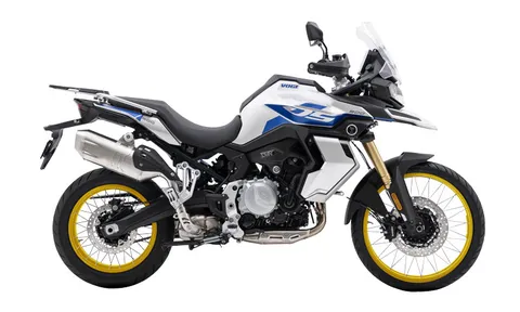 'Xế phượt' 900 phân khối, trang bị hiện đại, giá gần 285 triệu đồng