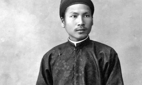 Danh tính kẻ chỉ điểm khiến vua Hàm Nghi bị Pháp bắt, nhục nhã nhận cái kết đắng cay vì phản bội