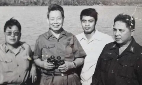 Thân thế vị Bộ trưởng Quốc phòng đầu tiên của Việt Nam, là vị tướng từng khiến người Pháp mất ăn mất ngủ