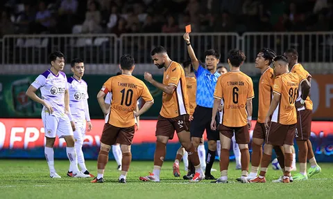 HAGL lao dốc, bầu Đức sẽ thay người cầm sa bàn?