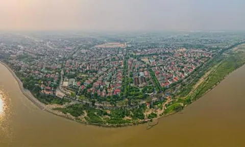 Phú Thọ là tỉnh duy nhất có thị xã trùng tên tỉnh, đúng hay sai?