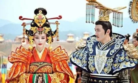 Võ Tắc Thiên dùng biện pháp tránh thai gì mà nuôi vô số nam sủng nhưng không có con rơi?