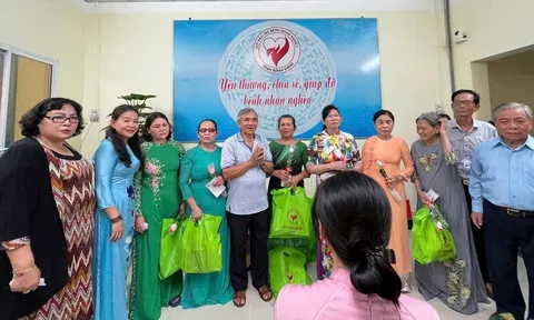 Hội Bảo trợ bệnh nhân nghèo Bình Định lan tỏa yêu thương dịp 8/3