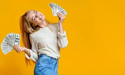 4 chòm sao phụ nữ có khả năng kiếm tiền siêu phàm! Không cần dựa vào nửa kia vẫn có thể tự kiếm tiền