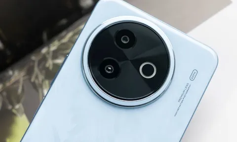 Smartphone thiết kế đẹp, RAM 12 GB, pin 6.500mAh, giá rẻ ‘giật mình’