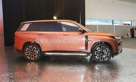 ‘SUV chủ tịch’ công suất 500 mã lực, siêu tiết kiệm xăng, giá từ 740 triệu đồng