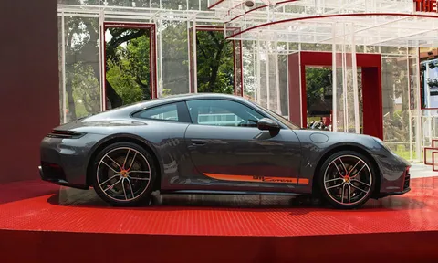 Chi tiết Porsche 911 2025 vừa ra mắt tại Việt Nam, giá cao nhất 16,86 tỷ đồng