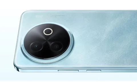 Smartphone chống nước, RAM 8GB, pin 6.500mAh, màn hình tần số quét cao hơn iPhone 16, giá hơn 5 triệu đồng