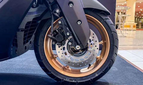 ‘Kẻ ngáng đường’ Honda SH sắp ra mắt: Thiết kế cực chất, công nghệ đỉnh cao, giá gần 100 triệu đồng