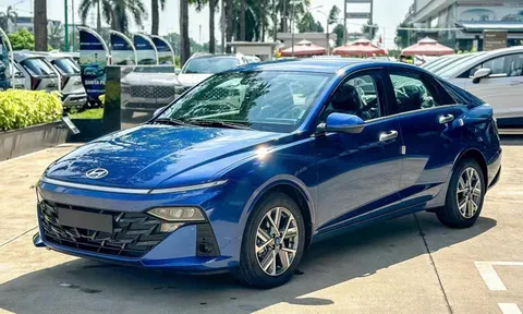 Giá lăn bánh Hyundai Accent thấp bất ngờ trong tháng 4/2025, sẵn sàng đánh bại Toyota Vios, Honda City