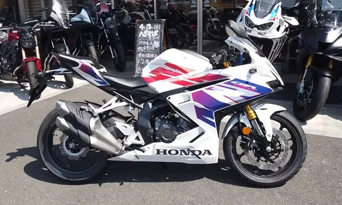 ‘Ông hoàng xe côn tay’ Honda 249cc, vượt trội Winner X, ‘ăn đứt’ Yamaha Exciter, giá hấp dẫn