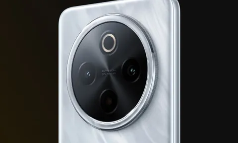 Smartphone ‘nồi đồng cối đá’, chip Snapdragon 7s Gen 3, pin 7.300mAh, giá từ 6,59 triệu đồng