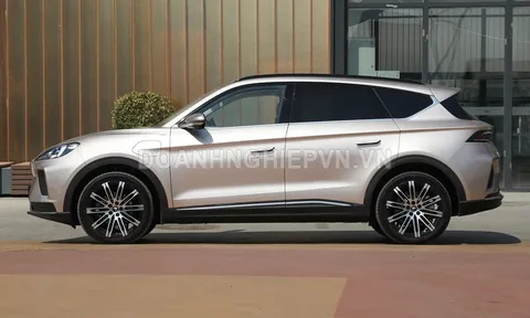 SUV cùng phân khúc với Toyota Fortuner, công suất 238 mã lực, trang bị tối tân, giá ngang Mitsubishi Xforce