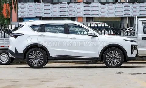 SUV cùng phân khúc với Mazda CX-5, Honda CR-V, giá rẻ hơn Kia Sonet