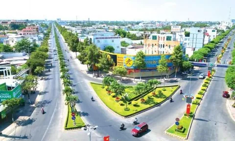 Ở Việt Nam, tên tỉnh nào mang ý nghĩa 'thịnh vượng muôn đời'?