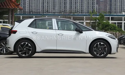 Xe hatchback đẹp long lanh, công suất 168 mã lực, giá ngang Kia Morning, Hyundai Grand i10