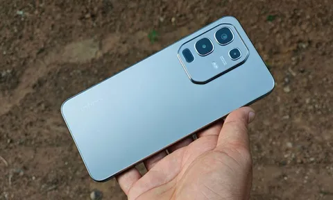 Smartphone đạt chuẩn độ bền quân đội, cấu hình ‘khủng’, giá rẻ bất ngờ