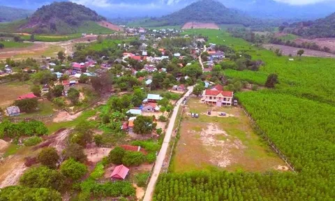 ‘Đánh thức’ Canh Tiến