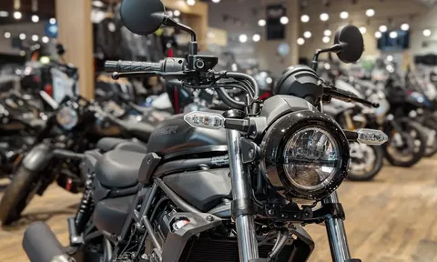 'Kẻ hạ sát' Honda Rebel ra mắt, động cơ 2 xi lanh, phanh ABS 2 kênh, giá gần 175 triệu đồng