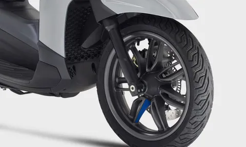 Xe tay ga Ý thiết kế sang chảnh, trang bị hiện đại, giá hấp dẫn, cạnh tranh với Honda SH