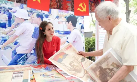 Triển lãm tương tác ứng dụng công nghệ 3D mapping hướng về 50 năm Ngày Giải phóng miền Nam, thống nhất đất nước