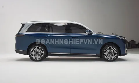 ‘SUV chủ tịch’ dài hơn 5,1m, động cơ PHEV, nội thất ‘full option’, giá thấp hơn Honda CR-V