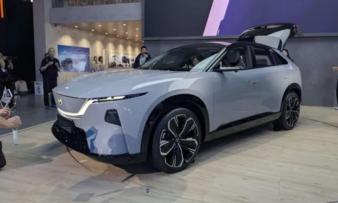 SUV hoàn toàn mới của Mazda đạt lượng đơn đặt hàng đáng kinh ngạc sau khi ra mắt 