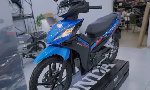 Cận cảnh xe số Honda vừa cập bến Việt Nam, thiết kế giống Wave RSX, giá ngang SH 125i