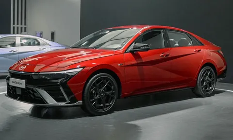 Chiêm ngưỡng vẻ đẹp của Hyundai Elantra 2025 vừa ra mắt: Động cơ hybrid, giá từ 479 triệu, so kè cùng Kia K3, Toyota Corolla Altis