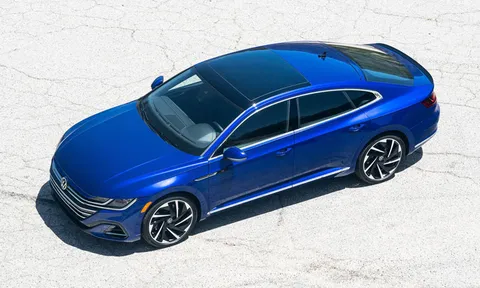 Volkswagen giới thiệu xe hạng sang thiết kế độc đáo, công suất 276 mã lực, giá gần 1,9 tỷ đồng, so kè cùng BMW 4 Series