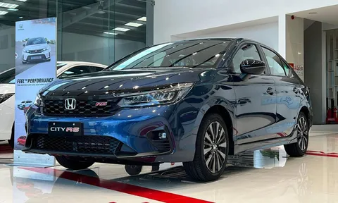 Honda City giảm giá hấp dẫn, quyết đua doanh số với Toyota Vios, Hyundai Accent