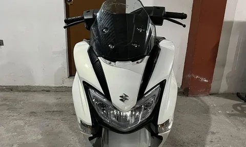 Xe tay ga Suzuki 125cc, siêu tiết kiệm xăng, giá ngang Honda Lead