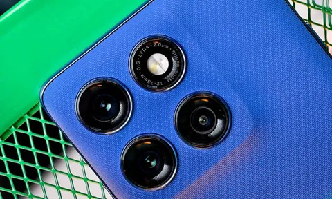 Smartphone cấu hình ‘khủng’ cạnh tranh iPhone 16e, Google Pixel 9a