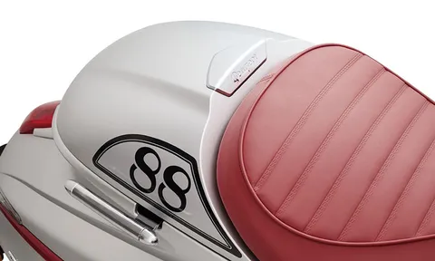 Xe tay ga Pháp thiết kế đậm chất cổ điển, trang bị vượt trội Honda SH Mode và Air Blade, giá hấp dẫn