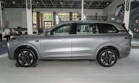 SUV dài hơn 5,2 mét, công suất 485 mã lực, siêu tiết kiệm xăng, giá rẻ hơn Honda CR-V