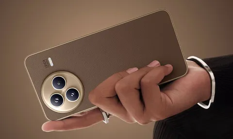 ‘Phát sốt’ với smartphone chip Snapdragon 8s Gen 4, pin 6.000mAh, OLED 120Hz, camera selfie 50MP, giá gần 11 triệu đồng