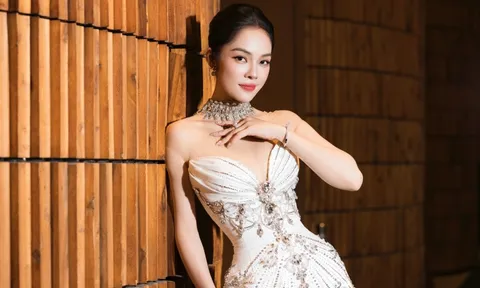 Dương Cẩm Lynh khoe vòng eo 58cm trong váy cưới, dân tình hỏi khi nào lên xe hoa