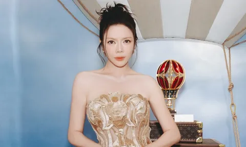 Lý Nhã Kỳ gợi cảm tại triển lãm độc đáo của Louis Vuitton