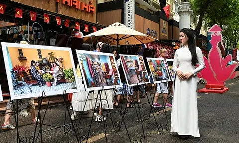 TP Hồ Chí Minh: Khai thác tiềm năng áo dài trong phát triển sản phẩm du lịch