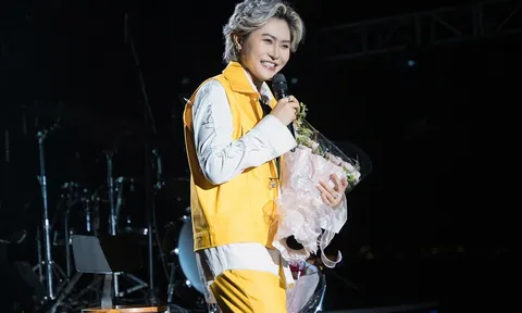 Vicky Nhung kể chuyện tình yêu bằng âm nhạc giữa di sản Vịnh Hạ Long
