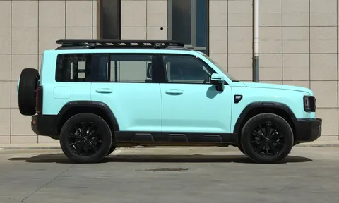 SUV cá tính, công suất 449 mã lực, tiêu thụ xăng chỉ 0,93 lít/100km, giá hơn 600 triệu đồng